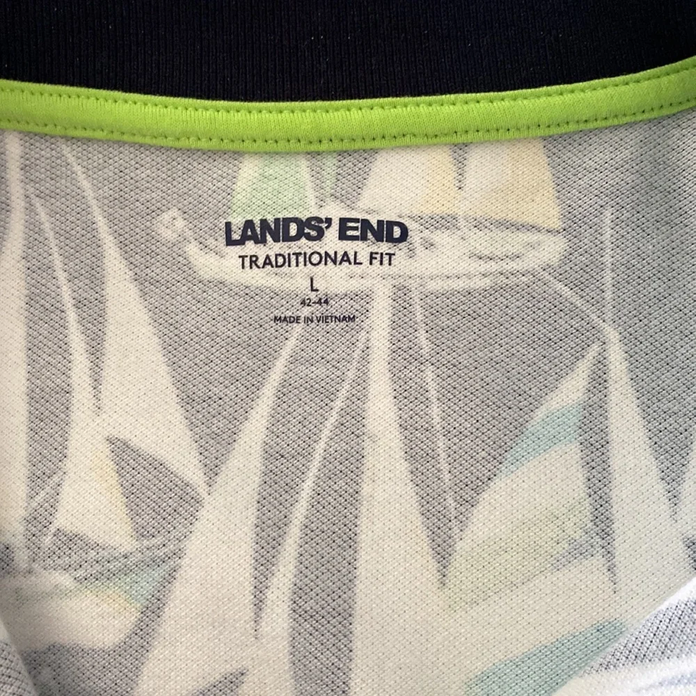 Land’s End Men’s L Polo with Sailboats - Picture 3 of 5